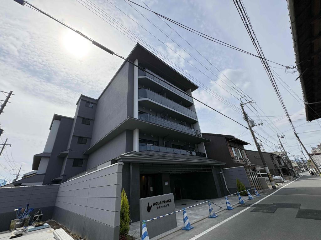 アクアプレイス京都千本丸太町